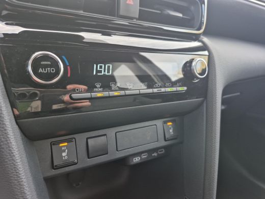 Toyota Yaris Cross 1.5 Hybrid 115 Dynamic | Navigatie | Apple CarPlay/Android auto | Achteruitrijcamera | Comfort pa... ActivLease financial lease