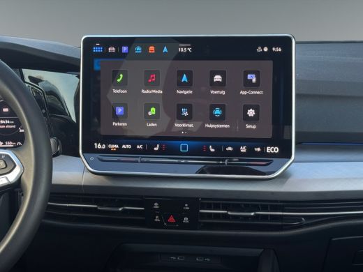 Volkswagen Golf 1.5 204pk eHybrid Life Edition Parkeersensoren | Achteruitrijcamera | Stuurverwarming ActivLease financial lease