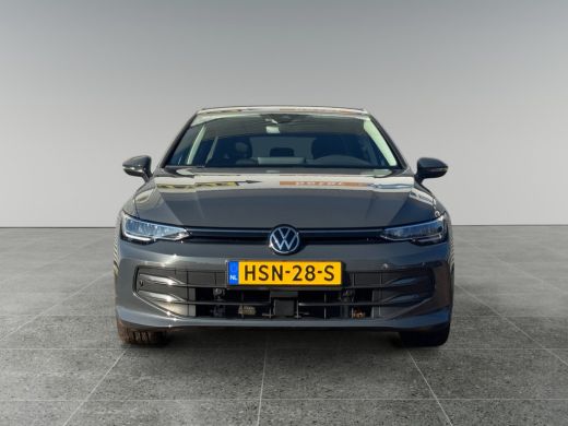 Volkswagen Golf 1.5 204pk eHybrid Life Edition Parkeersensoren | Achteruitrijcamera | Stuurverwarming ActivLease financial lease