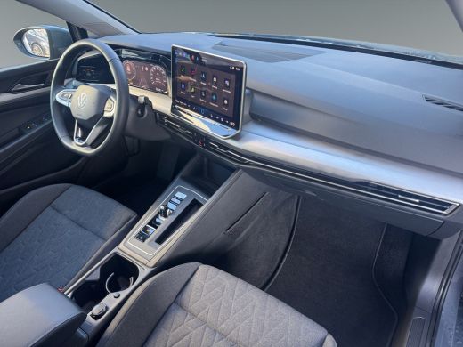 Volkswagen Golf 1.5 204pk eHybrid Life Edition Parkeersensoren | Achteruitrijcamera | Stuurverwarming ActivLease financial lease