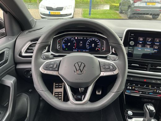 Volkswagen T-Roc 1.5 TSI R-Line A.Camera | IQ.Light | 150Pk | Stuurverwarming | ActivLease financial lease