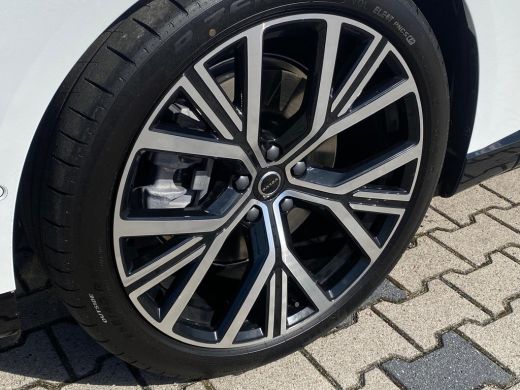 Volvo  ES90 Single Motor Extended Range Ultra 92 kWh | Alarmsysteem | Bowers & Wilkins audiosysteem | Lichtme... ActivLease financial lease