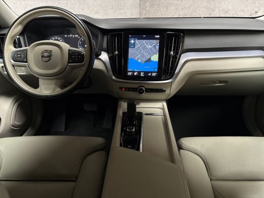 Volvo  V60 2.0 B3 Inscription 163Pk Automaat (APPLE CARPLAY, LEDER, STUUR/STOELVERWARMING, CAMERA, TREKHAAK,... ActivLease financial lease