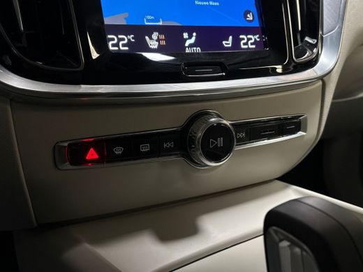 Volvo  V60 2.0 B3 Inscription 163Pk Automaat (APPLE CARPLAY, LEDER, STUUR/STOELVERWARMING, CAMERA, TREKHAAK,... ActivLease financial lease