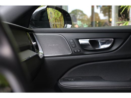 Volvo  V60 2.0 T6 Recharge AWD R-Design | Styling Kit | Camera | Adaptive Cruise | BLIS | Memory ActivLease financial lease