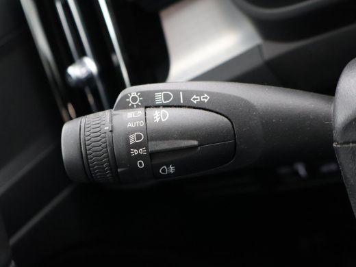 Volvo  XC40 1.5 T5 RECHARGE 262 PK PLUG-IN INSCRIPTION + WEGKL. TREKHAAK | ADAPTIVE CRUISE | 19 INCH | CAMERA ActivLease financial lease