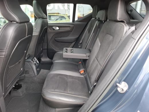 Volvo  XC40 1.5 T5 Recharge R-Design | Alcantara | Harman Kardon |Trekhaak | ActivLease financial lease
