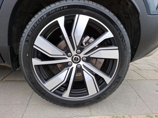 Volvo  XC40 1.5 T5 Recharge R-Design | Alcantara | Harman Kardon |Trekhaak | ActivLease financial lease