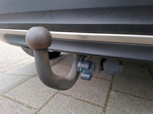 Volvo  XC40 1.5 T5 Recharge R-Design | Alcantara | Harman Kardon |Trekhaak | ActivLease financial lease