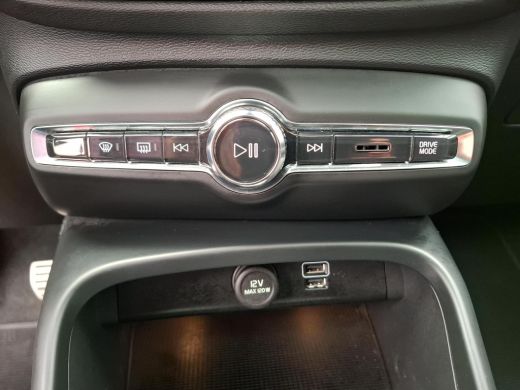 Volvo  XC40 1.5 T5 Recharge R-Design | Alcantara | Harman Kardon |Trekhaak | ActivLease financial lease