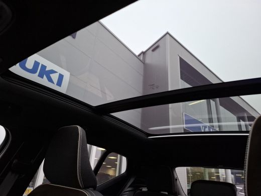 Volvo  XC40 1.5 T5 Recharge R-Design | Alcantara | Harman Kardon |Trekhaak | ActivLease financial lease