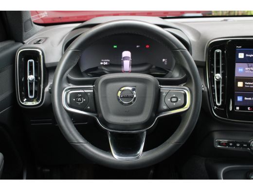 Volvo  XC40 Recharge Core 70 kWh | Trekhaak | Camera | Stuur/stoelverwarming ActivLease financial lease
