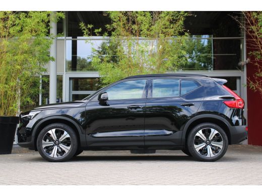 Volvo  XC40 Recharge Core 70 kWh | Trekhaak | Camera | Stuur/stoelverwarming ActivLease financial lease