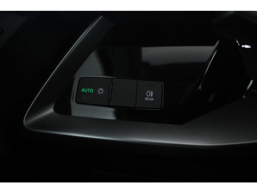 Audi A3 Sportback 30 TFSI S edition Automaat, Navigatie, Full Black! ActivLease financial lease