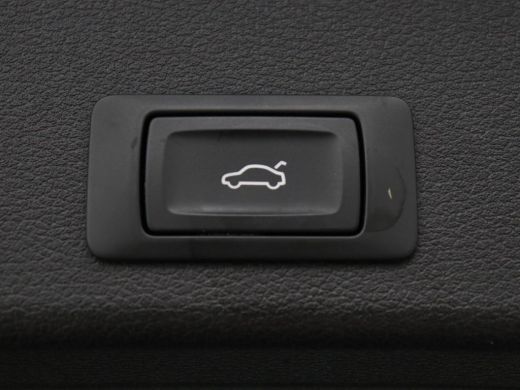 Audi A4 Avant 35 TFSI Pro Line | Automaat | Cruise Control | Elektrische achterklep | Carplay | Climate C... ActivLease financial lease