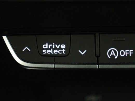 Audi A4 Avant 35 TFSI Pro Line | Automaat | Cruise Control | Elektrische achterklep | Carplay | Climate C... ActivLease financial lease