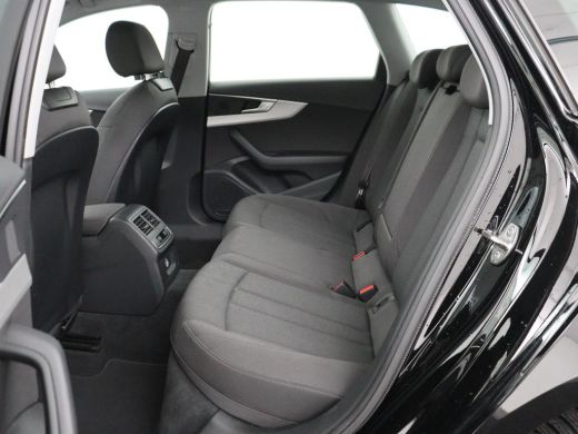 Audi A4 Avant 35 TFSI Pro Line | Automaat | Cruise Control | Elektrische achterklep | Carplay | Climate C... ActivLease financial lease