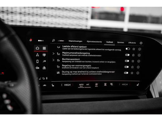 Audi SQ6 e-tron quattro 360 kW edition one grey | Pano | Massagestoelen | HUD | Passenger Display | Memory | B&O | ActivLease financial lease