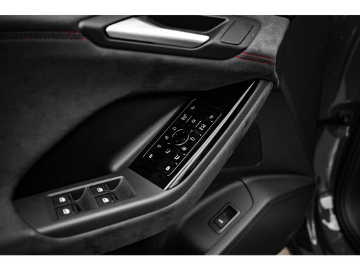 Audi SQ6 e-tron quattro 360 kW edition one grey | Pano | Massagestoelen | HUD | Passenger Display | Memory | B&O | ActivLease financial lease