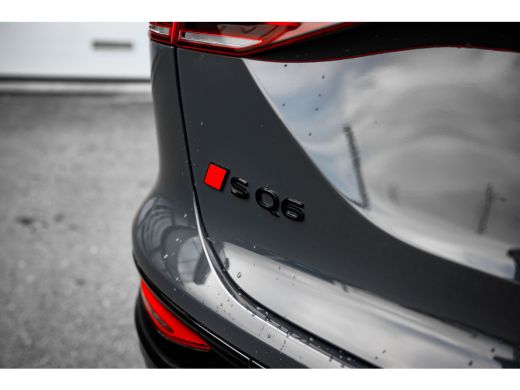 Audi SQ6 e-tron quattro 360 kW edition one grey | Pano | Massagestoelen | HUD | Passenger Display | Memory | B&O | ActivLease financial lease