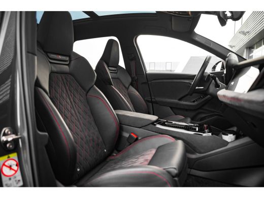 Audi SQ6 e-tron quattro 360 kW edition one grey | Pano | Massagestoelen | HUD | Passenger Display | Memory | B&O | ActivLease financial lease