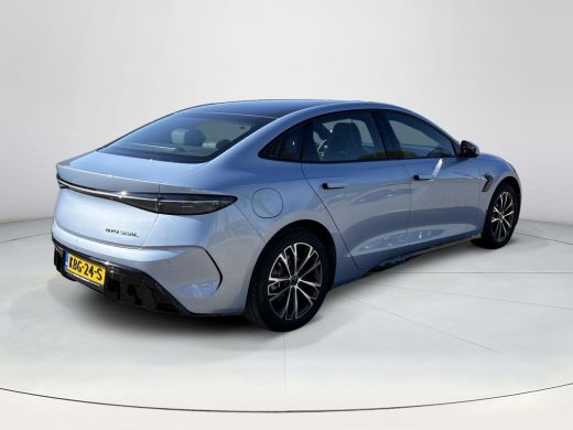 BYD SEAL Limited Edition RWD 61.4 kWh ActivLease financial lease