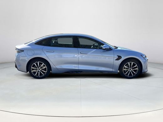 BYD SEAL Limited Edition RWD 61.4 kWh ActivLease financial lease