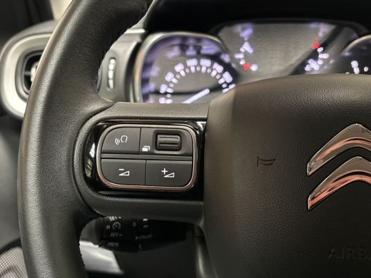 Citroën C3 1.2 PureTech Shine Automaat (APPLE CARPLAY, GROOT NAVI, CAMERA, GETINT GLAS, SPORTSTOELEN, LM VEL... ActivLease financial lease