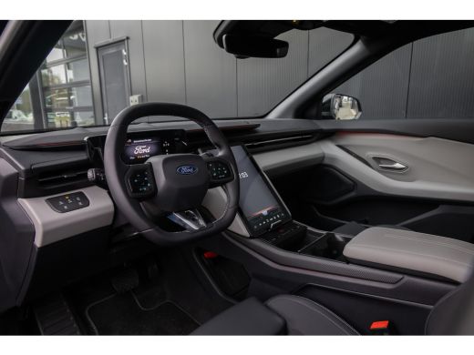 Ford Capri Premium Extended Range RWD 79 kWh | Wamrtepomp | Trekhaak | AGR-stoelen | Panoramadak | Head-up |... ActivLease financial lease