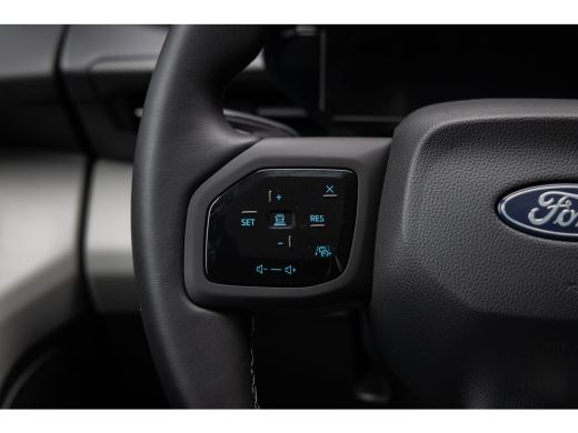 Ford Capri Premium Extended Range RWD 79 kWh | Wamrtepomp | Trekhaak | AGR-stoelen | Panoramadak | Head-up |... ActivLease financial lease