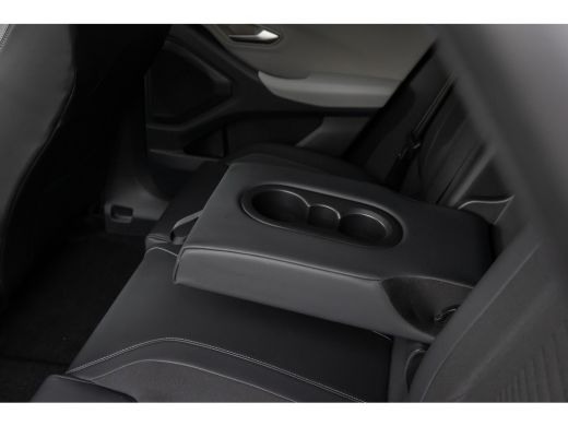 Ford Capri Premium Extended Range RWD 79 kWh | Wamrtepomp | Trekhaak | AGR-stoelen | Panoramadak | Head-up |... ActivLease financial lease