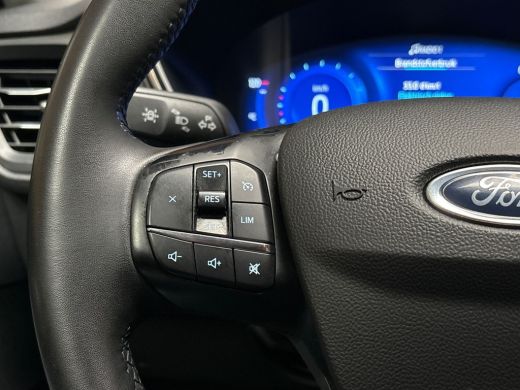 Ford Kuga 2.5 PHEV Titanium Sport 225Pk Automaat (VIRTUAL COCKPIT, APPLE CARPLAY, GROOT NAVI, CLIMATE, SPOR... ActivLease financial lease