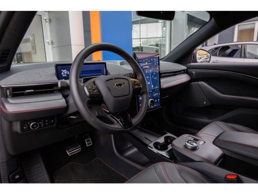 Ford Mustang Mach-E Mach-E Extended Premium RWD 91 kWh | B&O audio | 360 Camera | Stoel/Stuur Verwarming | Adaptive C... ActivLease financial lease