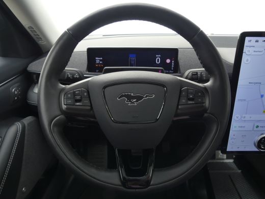 Ford Mustang Mach-E Mach-E RWD 75 kWh | SOH 92,5% | PANORAMADAK | ADAPTIVE CRUISE | DODEHOEKDETECTIE | ELEKTRISCHE AC... ActivLease financial lease