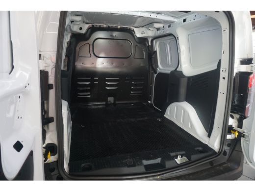 Ford Transit Courier 1.5 EcoBlue Trend All-seasonbanden | Winter Pakket | Achteruitrijcamera | Cruise control | DAB on... ActivLease financial lease