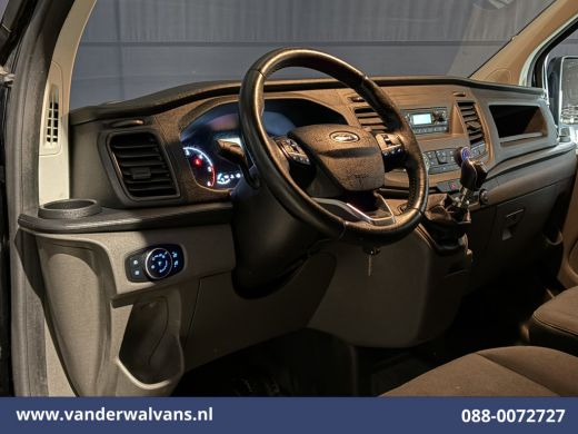 Ford Transit Custom 2.0 TDCI 130pk L1H1 Euro6 Airco | LED | 2500kg Trekhaak | Cruisecontrol | Verwarmde voorruit Park... ActivLease financial lease