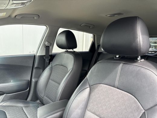 Kia Niro 1.6 GDi PHEV DynamicLine | Plug-In Hybride | Adpative Cruise Control | Stoelverwarming | Achterui... ActivLease financial lease