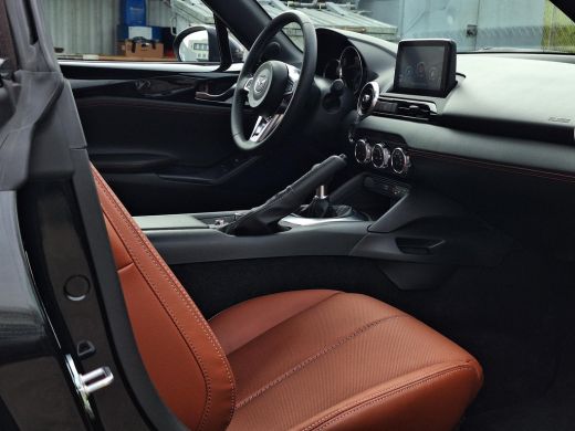 Mazda MX-5 1.5 SkyActiv-G 132 Kazari | Cruise Control | Navigatie | PDC | Camera | Lichtmetaal | Keyless Ent... ActivLease financial lease
