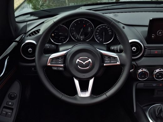 Mazda MX-5 1.5 SkyActiv-G 132 Kazari | Cruise Control | Navigatie | PDC | Camera | Lichtmetaal | Keyless Ent... ActivLease financial lease