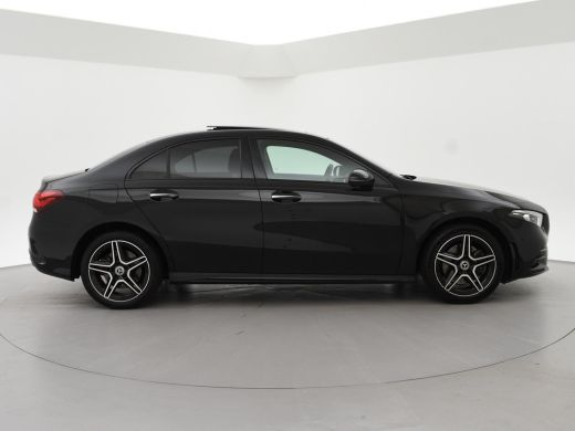 Mercedes-Benz A-Klasse 250e 218 PK SEDAN + PANORAMA | SFEERVERLICHTING | APPLE CARPLAY | MEMORY | STOELVERWARMING ActivLease financial lease
