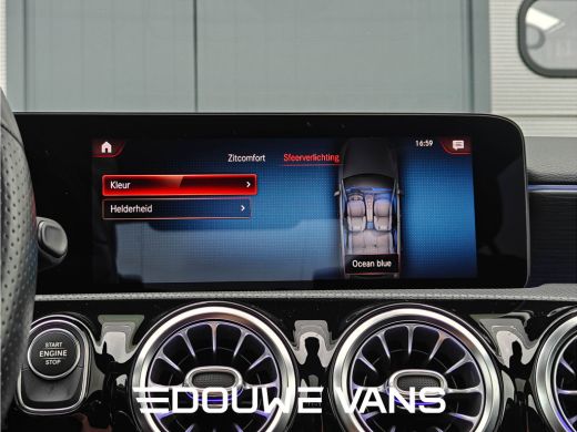 Mercedes-Benz A-Klasse 250e Sedan AMG Panorama Memory Night Pakket Ambienteverlich. Multibeam LED VOL ActivLease financial lease