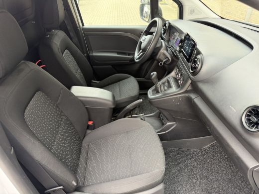 Mercedes-Benz Citan 108 CDI L1 Pro CarPlay/cruisecontrol/camera ActivLease financial lease