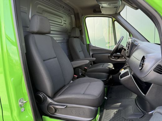 Mercedes-Benz Sprinter 317 CDI 170 PK AUTOMAAT RWD / L2H1 / 360 CAMERA / CARPLAY / BLINDSPOT ActivLease financial lease