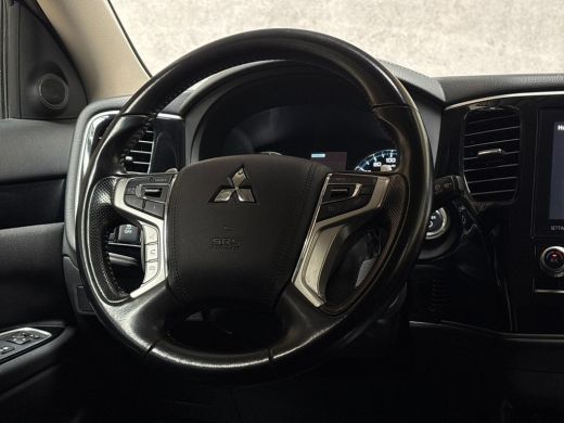 Mitsubishi Outlander Sport 2.4 PHEV Sport Automaat 225Pk (APPLE CARPLAY, CAMERA, CRUISE, STOELVERWARMING, TREKHAAK, LM VELGE... ActivLease financial lease