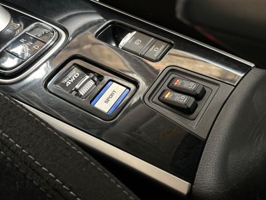 Mitsubishi Outlander Sport 2.4 PHEV Sport Automaat 225Pk (APPLE CARPLAY, CAMERA, CRUISE, STOELVERWARMING, TREKHAAK, LM VELGE... ActivLease financial lease