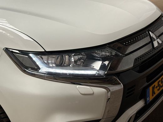 Mitsubishi Outlander Sport 2.4 PHEV Sport Automaat 225Pk (APPLE CARPLAY, CAMERA, CRUISE, STOELVERWARMING, TREKHAAK, LM VELGE... ActivLease financial lease