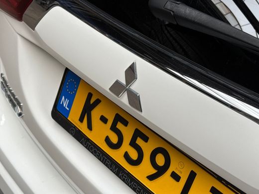 Mitsubishi Outlander Sport 2.4 PHEV Sport Automaat 225Pk (APPLE CARPLAY, CAMERA, CRUISE, STOELVERWARMING, TREKHAAK, LM VELGE... ActivLease financial lease