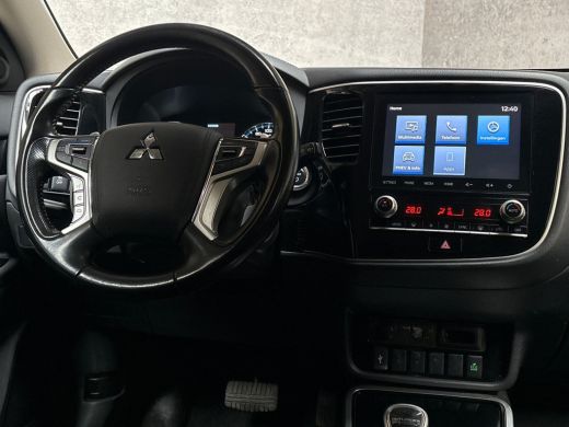 Mitsubishi Outlander Sport 2.4 PHEV Sport Automaat 225Pk (APPLE CARPLAY, CAMERA, CRUISE, STOELVERWARMING, TREKHAAK, LM VELGE... ActivLease financial lease