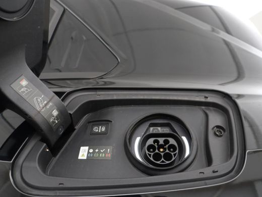 Opel Astra 1.6 Hybrid Business Edition | SOH 96% | Adaptive cruise | Navigatie | Camera | Full LED | Stuurve... ActivLease financial lease