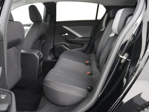 Opel Astra 1.6 Hybrid Business Edition | SOH 96% | Adaptive cruise | Navigatie | Camera | Full LED | Stuurve... ActivLease financial lease